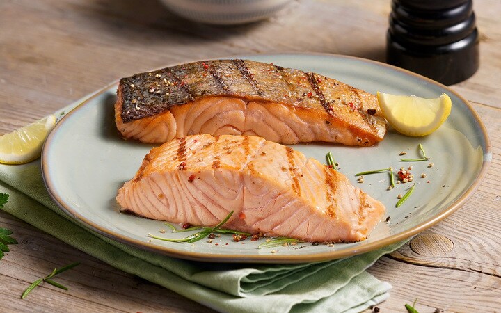 Pavés de saumon sur peau - nature - bio (Numéro d’article 12071)