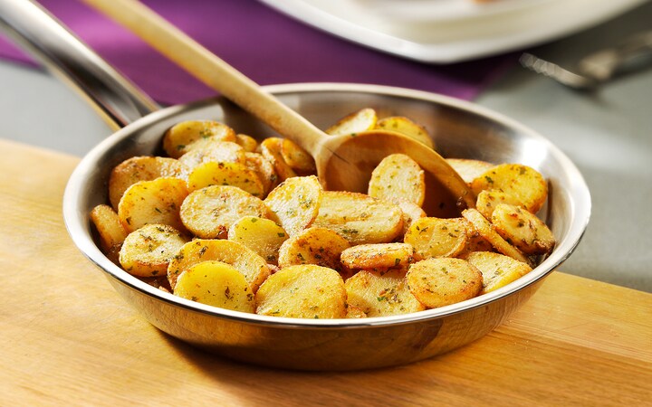 Poêlée de pommes de terre à la sarladaise (Numéro d’article 06608)